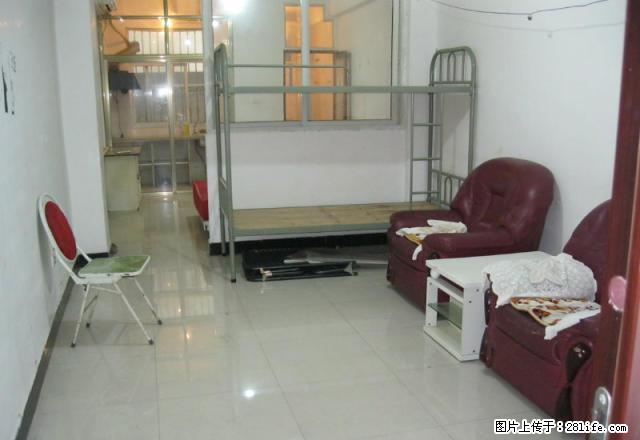 安悦街附近，1室1厅1厨1卫，有家具家电，已装，地段好！ - 房屋出租 - 房屋租售 - 安康分类信息 - 安康28生活网 ankang.28life.com